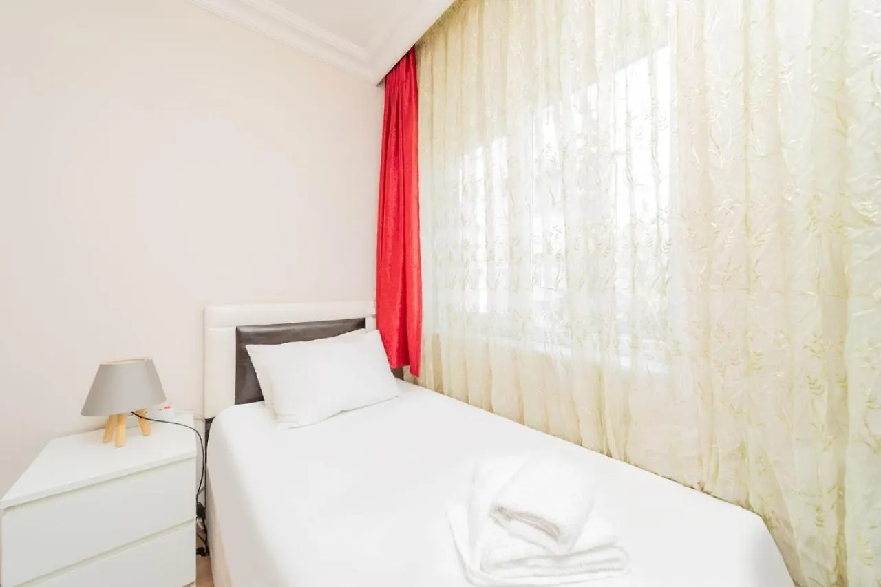 Апартаменты Central Flat W Balcony 10 Min To Markantalya Mall 0*, Анталья